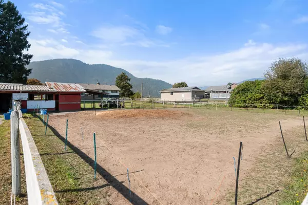 Chilliwack, BC V2R 4P2,6050 Chadsey RD