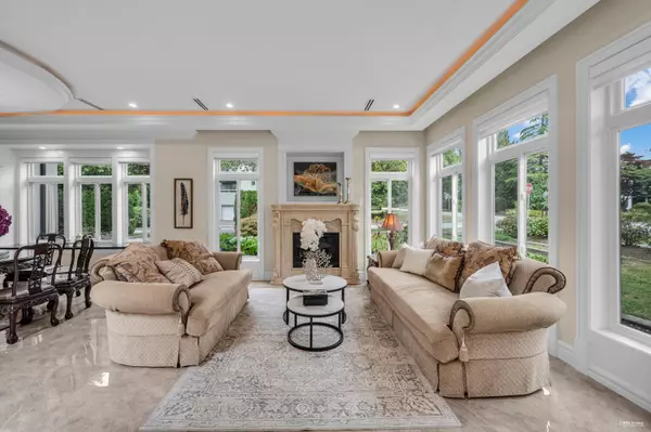 Burnaby, BC V5A 3S4,3601 Lynndale CRES