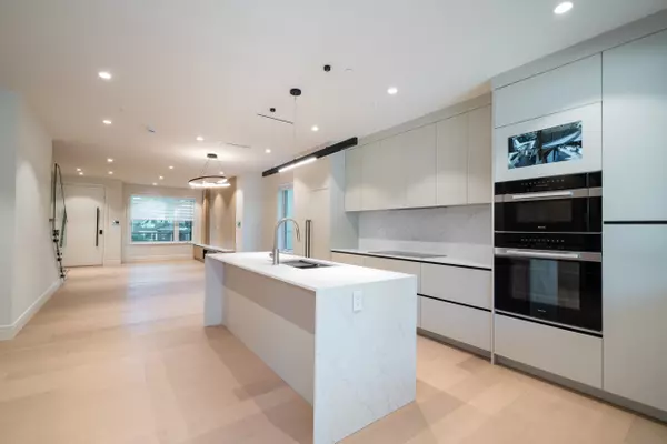 Vancouver, BC V6S 1P3,3849 W 26th AVE