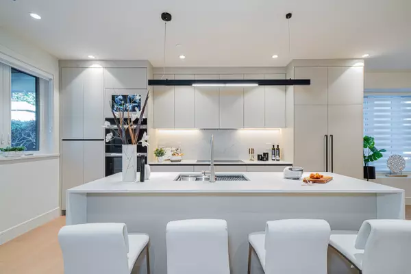 Vancouver, BC V6S 1P3,3849 W 26th AVE