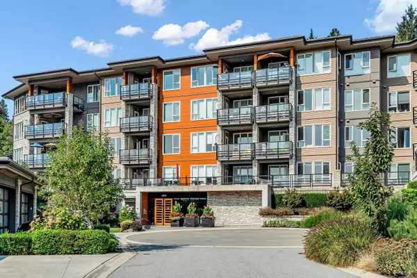 North Vancouver, BC V7G 0A6,3825 Cates Landing WAY #308