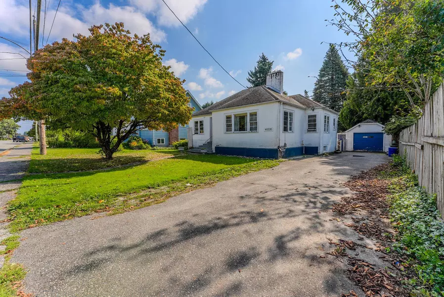 46220 Maple AVE, Chilliwack, BC V2P 2J4