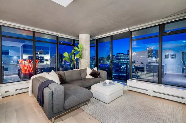 Vancouver, BC V6B 0G5,108 W Cordova ST #2305