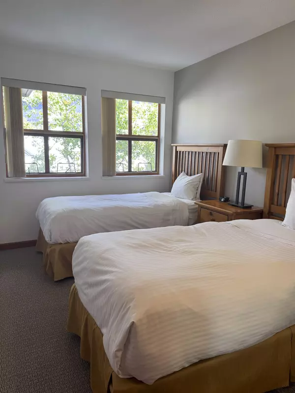 Whistler, BC V8E 1C3,4355 Northlands (Week 4) BLVD #130