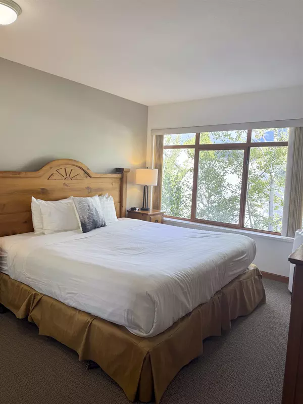 Whistler, BC V8E 1C3,4355 Northlands (Week 4) BLVD #130