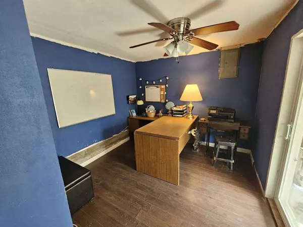 47145 Yale RD Chilliwack, BC V2P 7M9