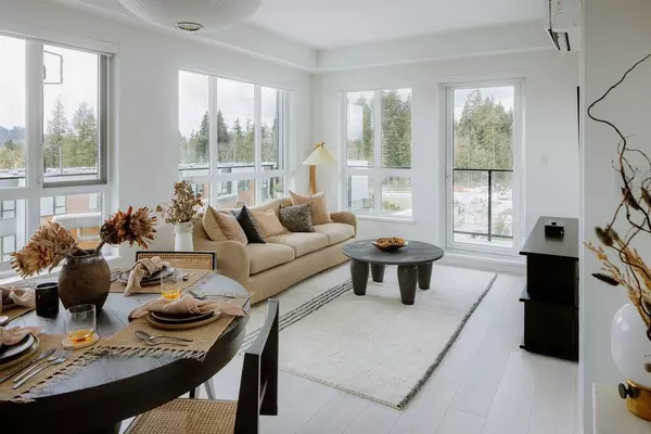 North Vancouver, BC V7G 0B4,3594 Malsum DR #305