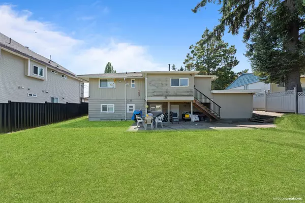 Surrey, BC V3T 2E3,12955 106a AVE