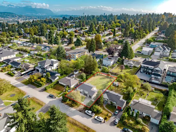 Surrey, BC V3R 3A4,11056 135a ST