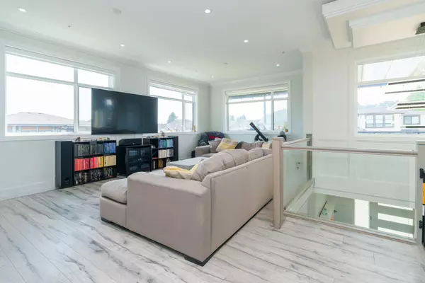 35257 Ewert AVE Mission, BC V2V 0G3