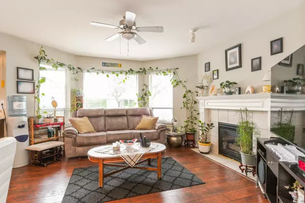 Abbotsford, BC V2T 5L8,31406 Upper Maclure RD #117