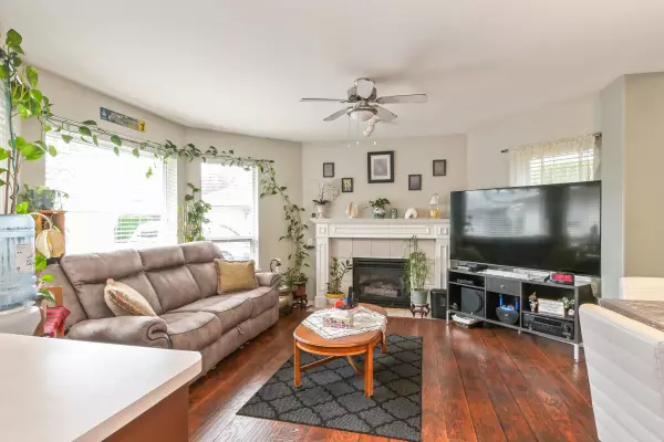 Abbotsford, BC V2T 5L8,31406 Upper Maclure RD #117