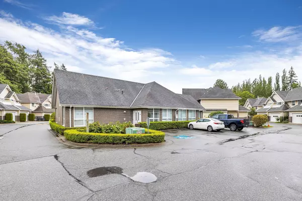 Surrey, BC V3X 3N8,13918 58 AVE #26