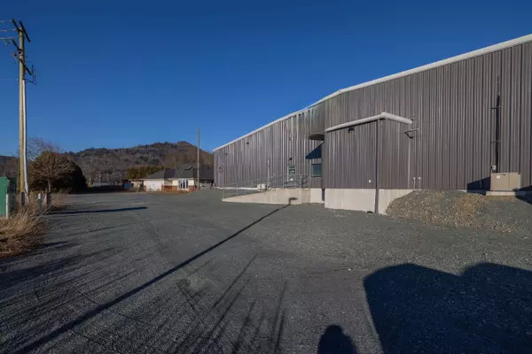 Abbotsford, BC V3G 2G2,38989 No. 4 RD