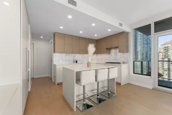 Burnaby, BC V5C 0N9,4168 Lougheed HWY #2107