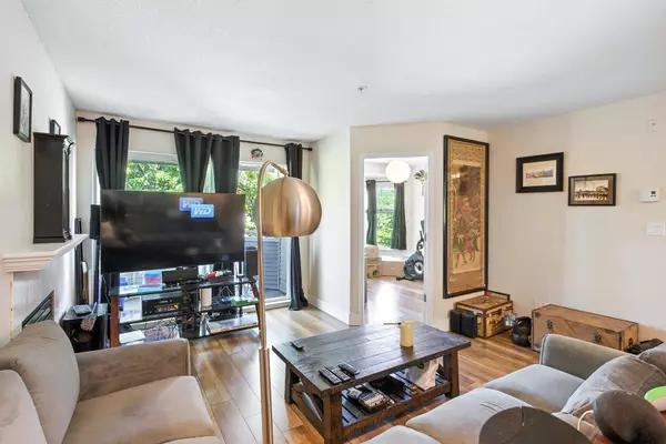 12160 80 AVE #312, Surrey, BC V3W 0V3
