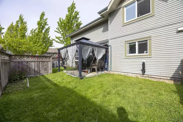 Maple Ridge, BC V2X 9A8,22977 116 AVE #32