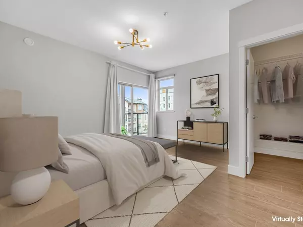 Port Coquitlam, BC V3C 0G9,KELLY 2436 AVE #310