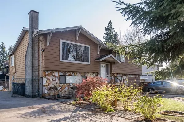 8980 146a ST, Surrey, BC V3R 7C2