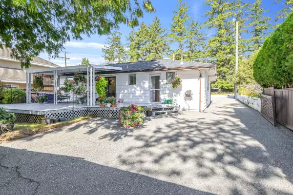 14022 92 AVE, Surrey, BC V3V 1J5