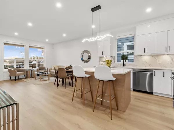 Surrey, BC V3Z 0T3,16693 16 AVE #101