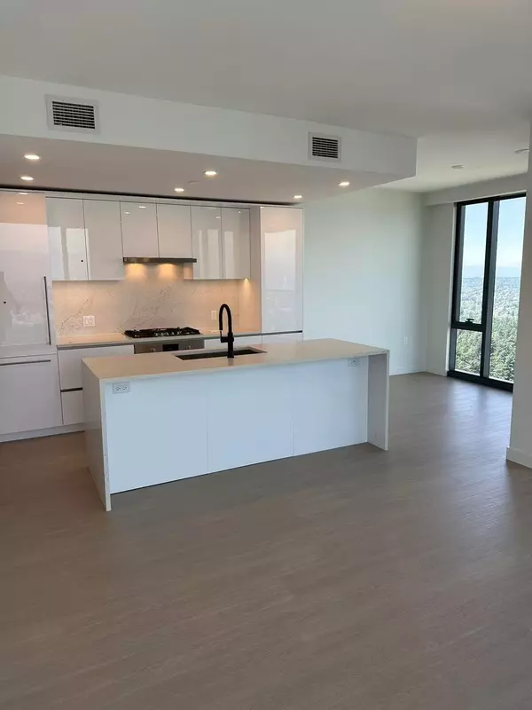 5987 Wilson AVE #3807 Burnaby, BC V5H 0L7