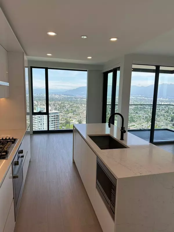 Burnaby, BC V5H 0L7,5987 Wilson AVE #3807