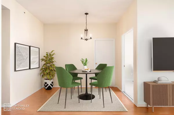 Vancouver, BC V6B 5X6,930 Cambie ST #2905