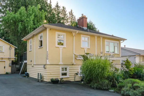 White Rock, BC V4B 3S6,1350 Everall ST