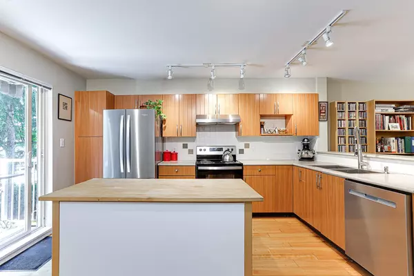 Langley, BC V3A 9L4,20761 Duncan WAY #60