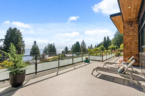 Gibsons, BC V0N 1V3,980 Gower Point RD