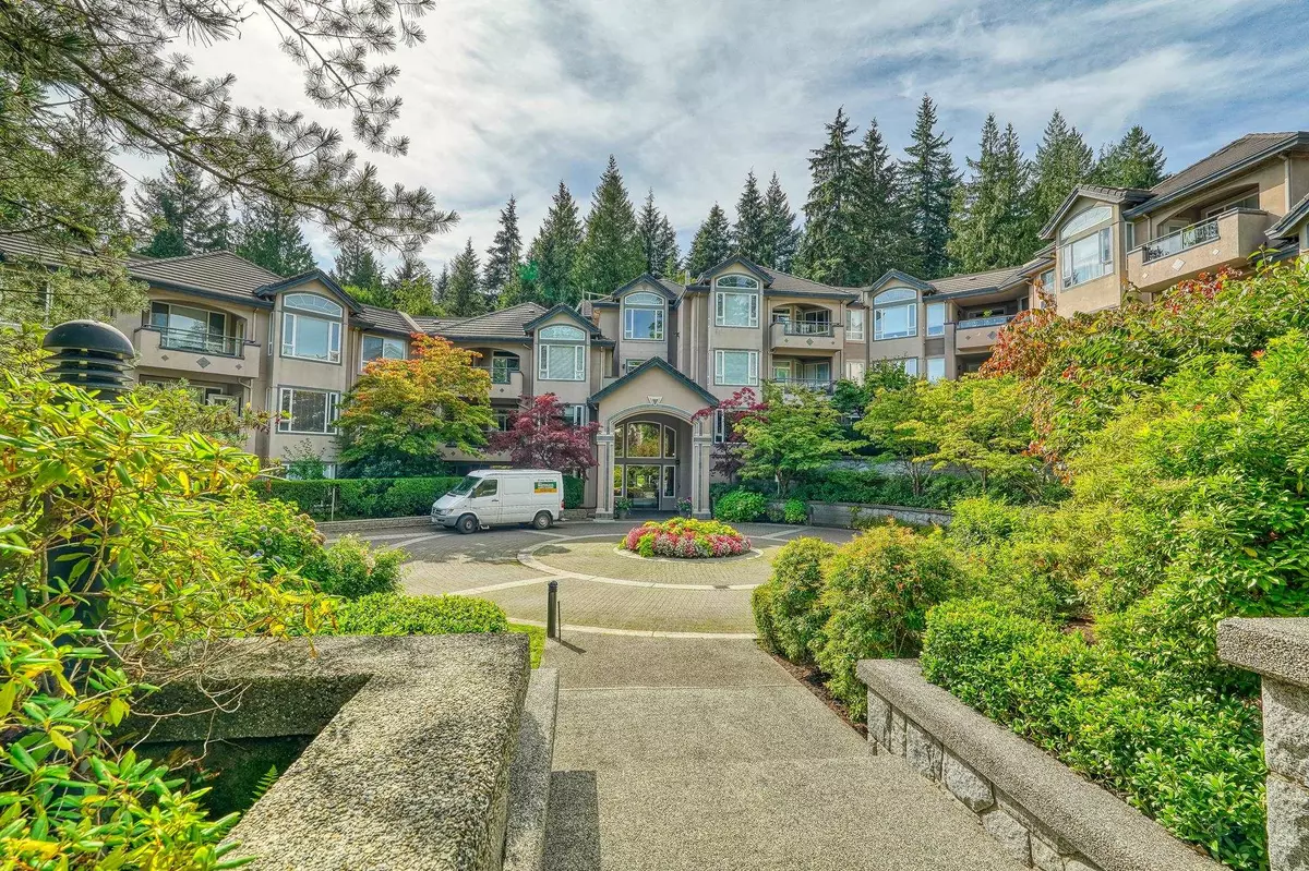 Coquitlam, BC V3E 3J5,3280 Plateau BLVD #206