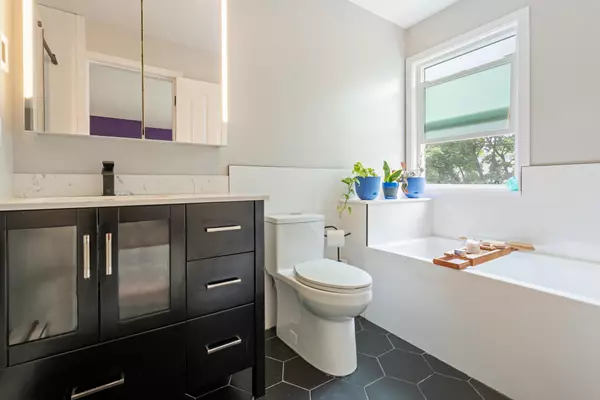 Burnaby, BC V3J 7W6,2600 Beaverbrook CRES #30