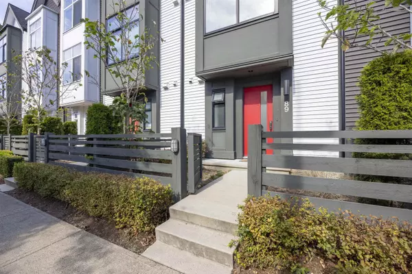 Surrey, BC V3S 7V2,17555 57a AVE #89