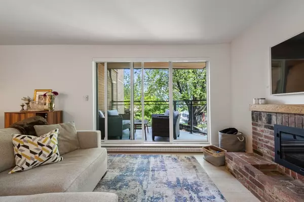 Vancouver, BC V6K 1B8,2410 Cornwall AVE #204