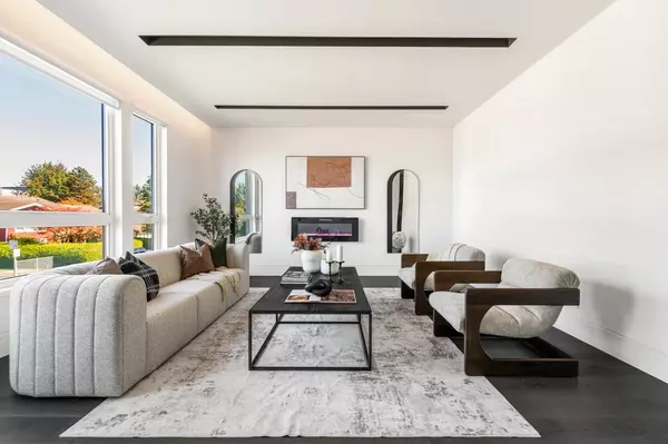 Richmond, BC V7C 4S3,4380 Lancelot DR