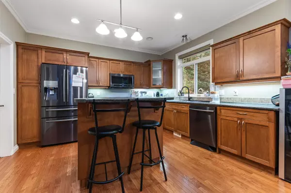 Sardis, BC V2R 5Z6,5583 Thom Creek DR