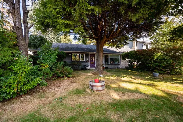 Surrey, BC V3W 2K9,14227 71 AVE