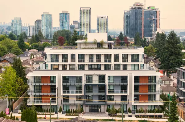 Vancouver, BC V6P 4A9,8398 Oak ST #309