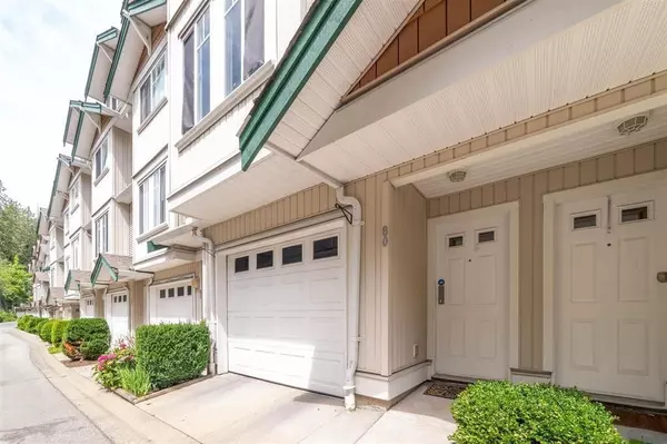 Surrey, BC V3W 3P3,12711 64 AVE #80