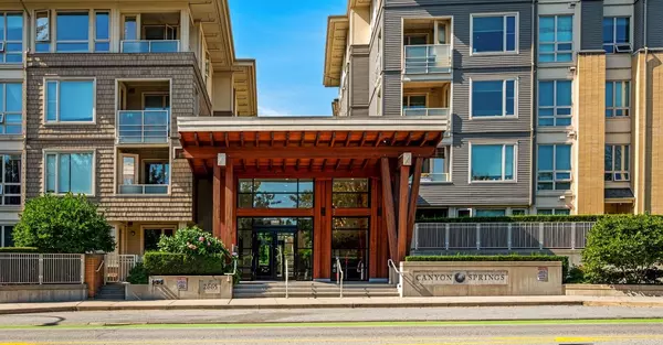 North Vancouver, BC V7J 0A8,2665 Mountain HWY #206