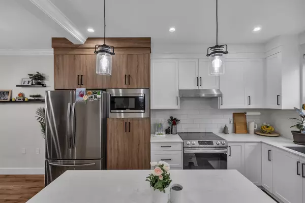 Abbotsford, BC V2S 0M2,2033 Mckenzie RD #11