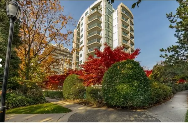 150 E Keith RD #1102, North Vancouver, BC V7L 1T8
