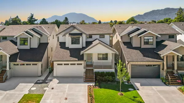 7147 Elwood DR Chilliwack, BC V2R 1G8