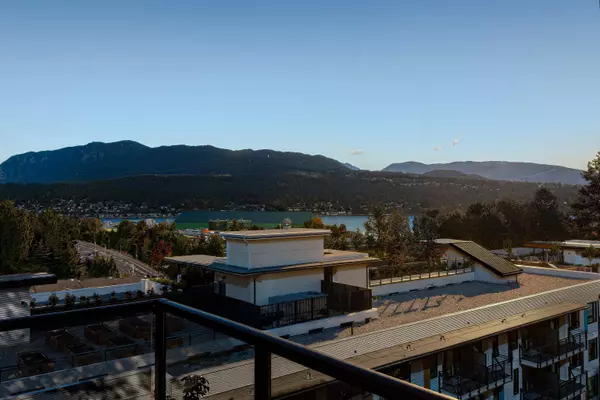 2002 St. George ST #406, Port Moody, BC V3H 0N4