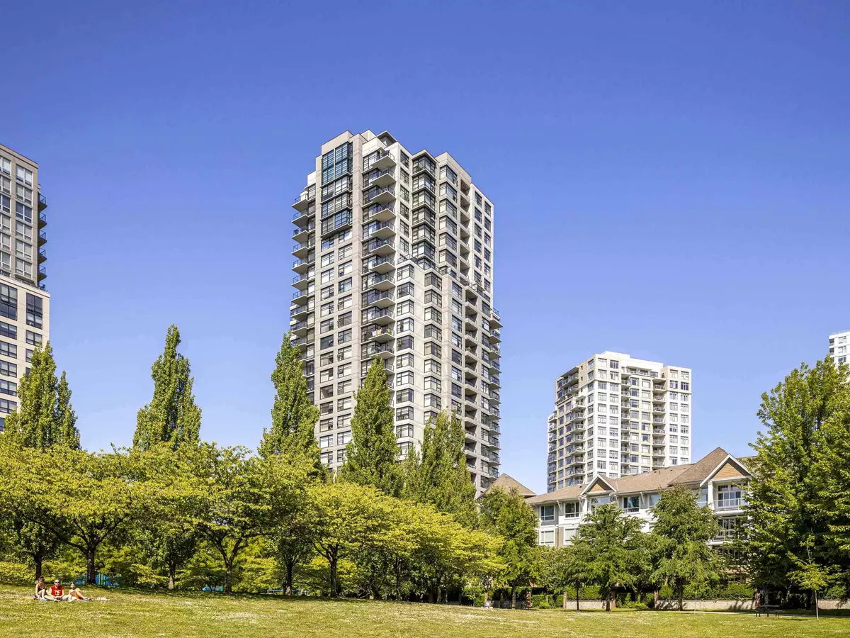 Vancouver, BC V5R 6H7,5380 Oben ST #809