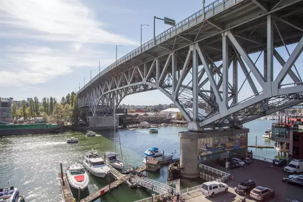 Vancouver, BC V6Z 3H6,628 Kinghorne Mews #605