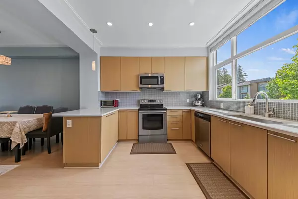 16222 23a AVE #75 Surrey, BC V3Z 6P4