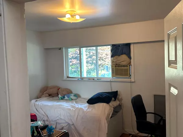 32915 3rd AVE Mission, BC V2V 1N2