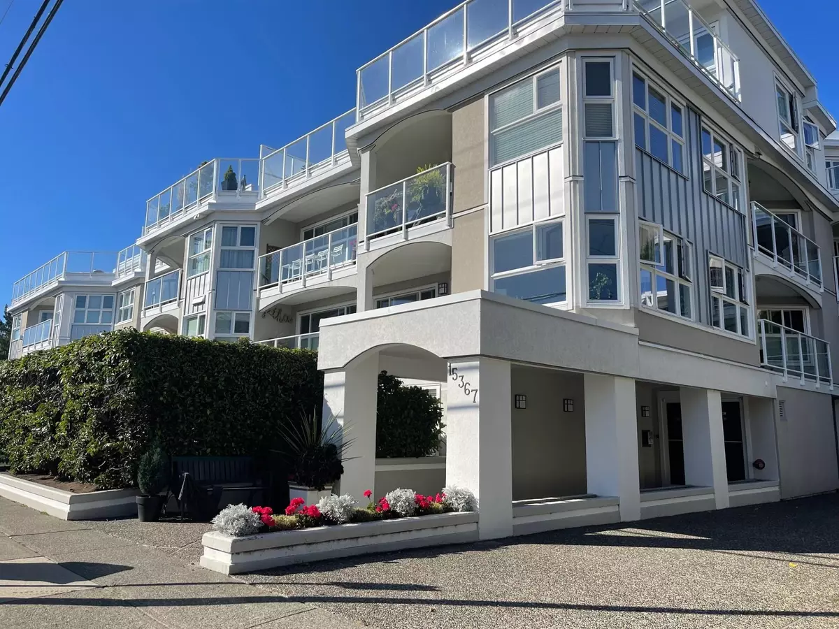 White Rock, BC V4B 1Y7,15367 Buena Vista AVE #305